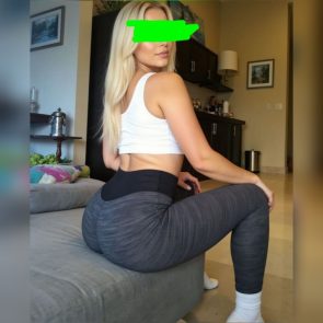 אליסה דיסקרטית ומקסימה